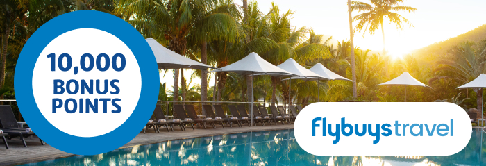 Reef View’s outdoor deck and pool with Flybuys 10,000 bonus points roundel 